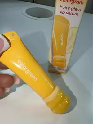 TikTok post by @glambeatzbyzee for Colorgram US. Caption reads: Gloss girlies… 🍌💛 this one is for US! The....