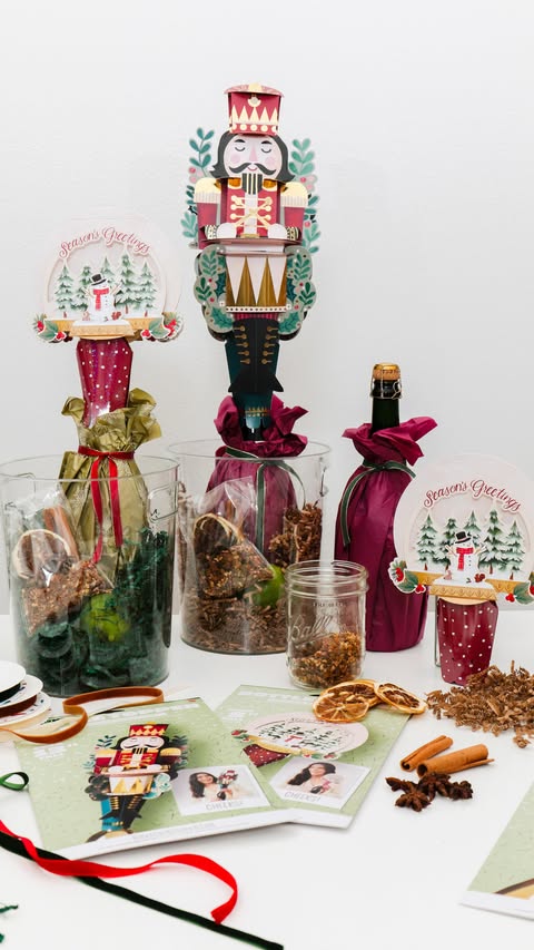 Instagram post by @fernandmaplestyle for American Greetings. Caption reads: [...] this holiday! 🎁
I found these NEW American....