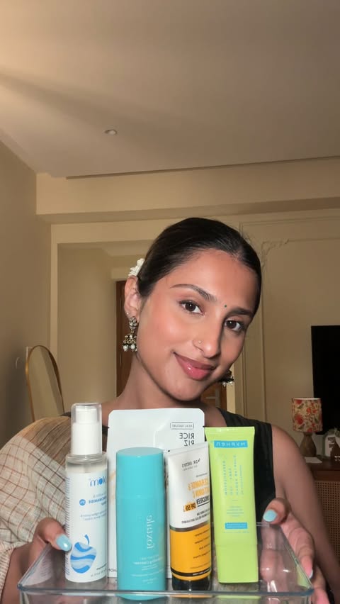 Instagram post by @liyaannsanthoshh for Nykaa. Caption reads: #Ad skincare routine this onam with nykaa🌸💗🌺....