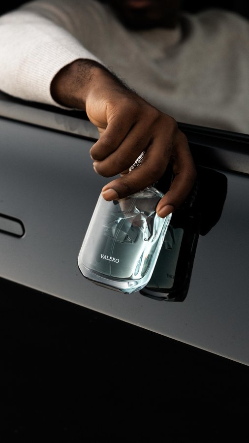 Instagram post by @mrderrickbrownie for PARFUMS de MARLY. Caption reads: Valero by @parfumsdemarly from the Les Extraits....