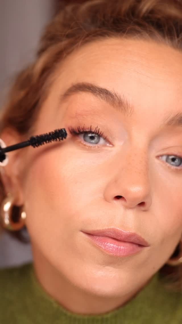 Instagram post by @sarah_louwho for DIBS Beauty. Caption reads: We love a new mascara review around here....