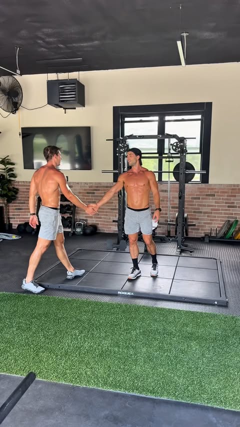 Instagram post by @alecsmith8 for Factor. Caption reads: [...] race. Staying fueled and ready with....