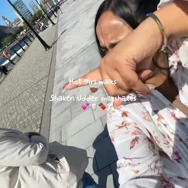 Instagram post by @renes.cravings for Shaken Udder. Caption reads: AD There’s nothing better than a walk by the Docks....