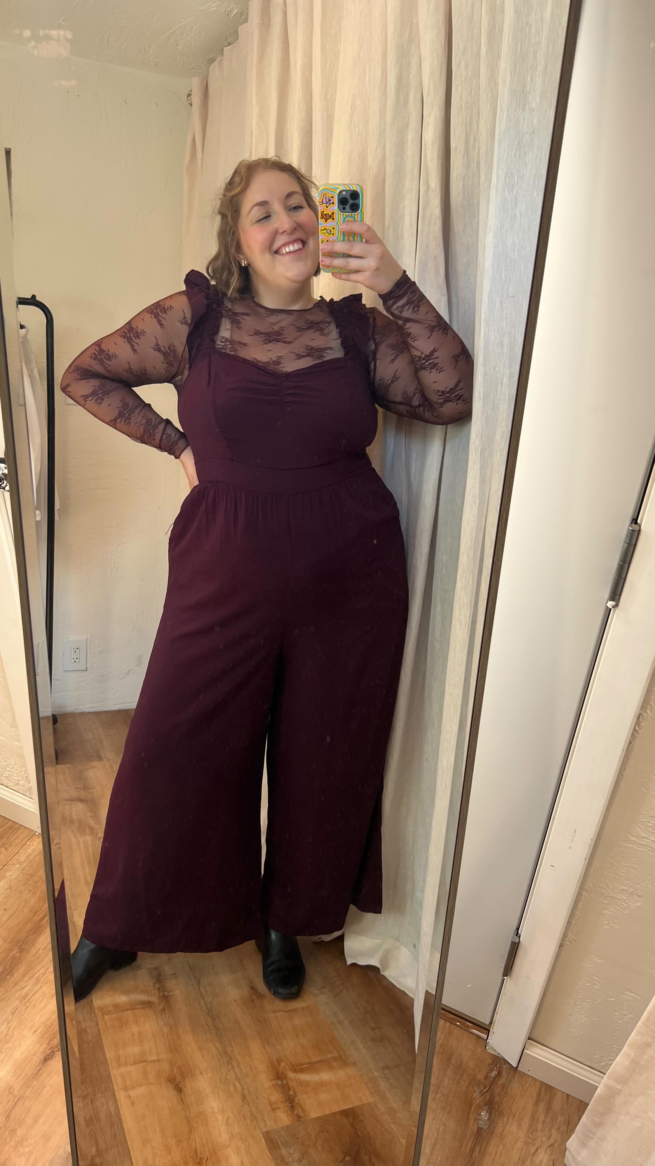 Instagram post by @sass.and.cellulite for Torrid. Caption reads: Gimme maroon everything😍

Love layering these....