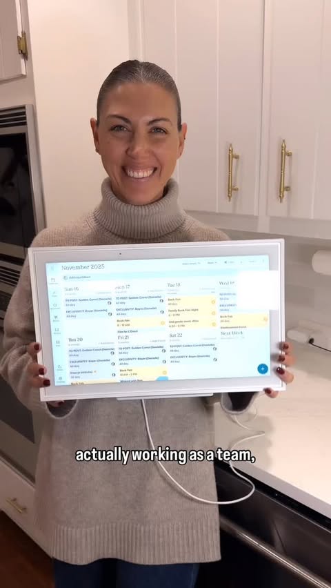 Instagram post by @daniellepiercee for Skylight Frame. Caption reads: Do not miss this! The Skylight Calendar is on its....