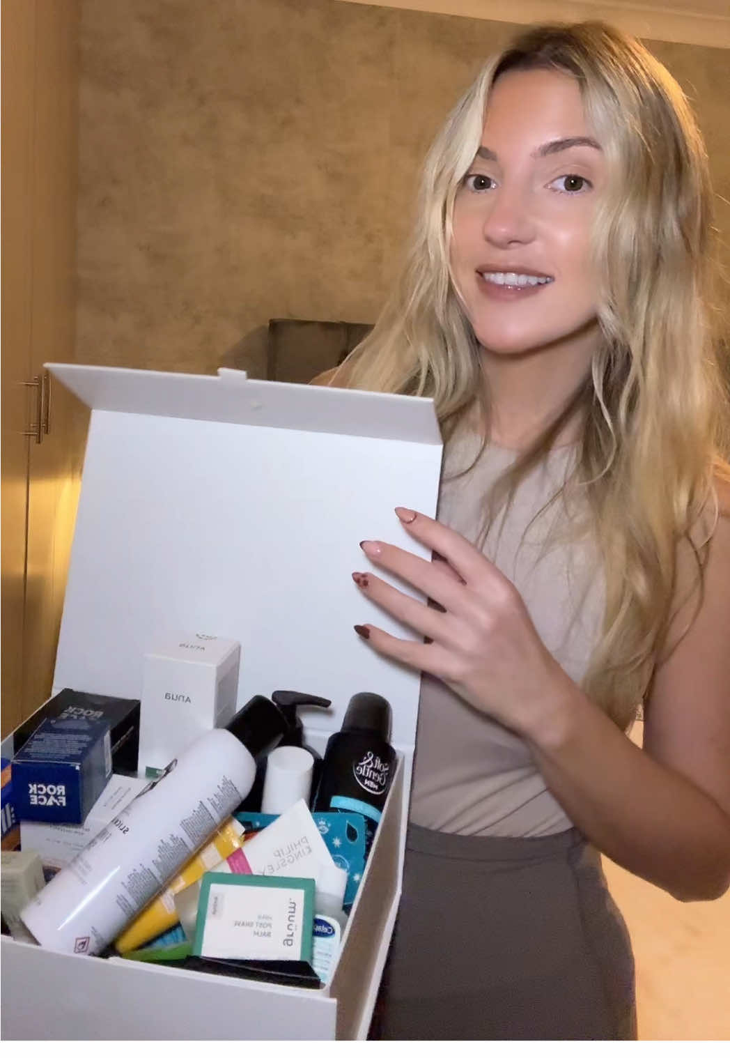 TikTok post by @katiesamantha01 for Latest in Beauty. Caption reads: [...] 👌☁️ The 25 DAYS of Grooming Advent @Latest....