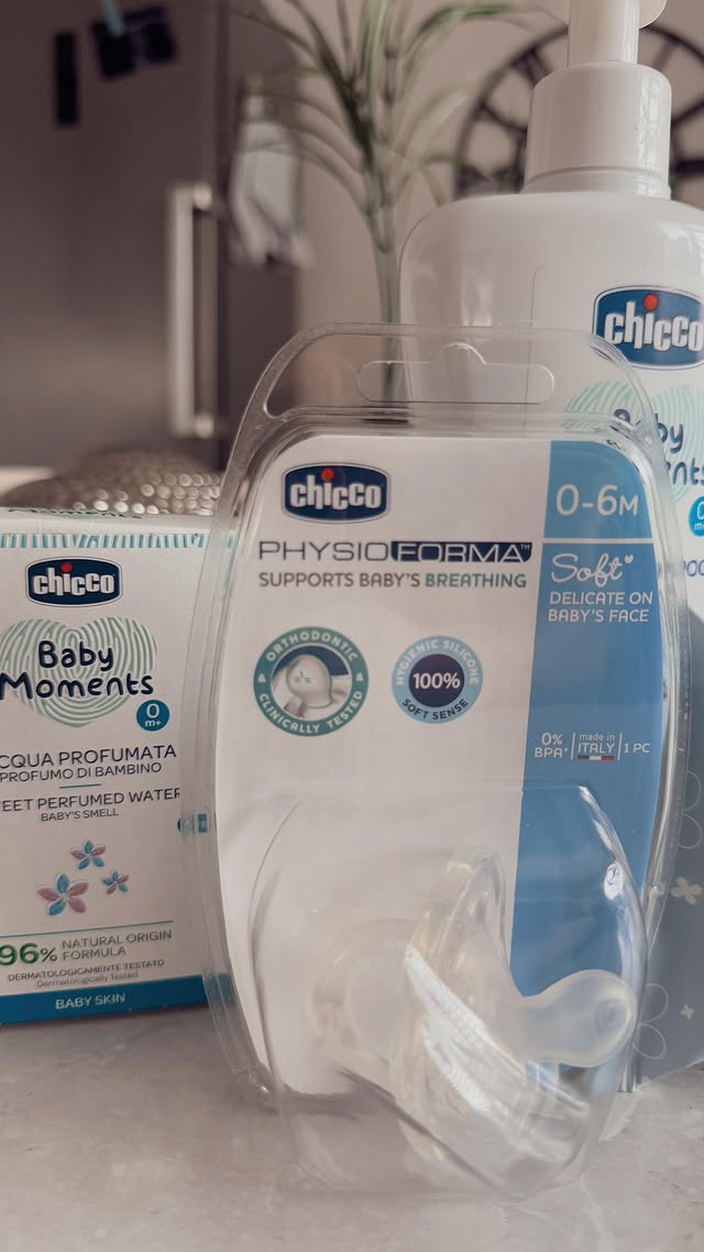 Instagram post by an influencer for Care To Beauty. Caption reads: [...] Baby Moments Gift Set from @caretobeauty !....