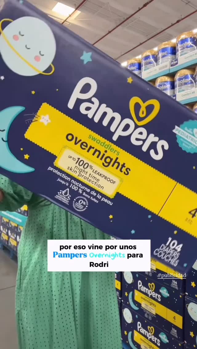 Instagram post by @pediatra.fercarmona for Pampers Latam. Caption reads: 👩🏻‍⚕️ En mi casa no faltan los @pamperslatam ....