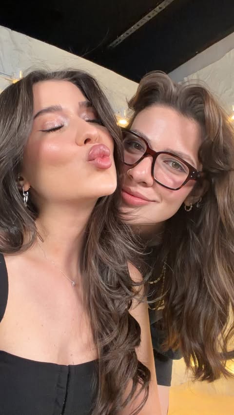 Instagram post by @mervekutlu for Maybelline New York Türkiye. Caption reads: Bizi puanlayın lütfen Hxhhshshsh @rumeysacolakoglu....