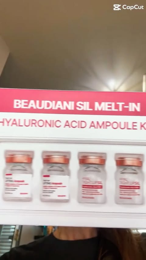 Instagram post by @territime0 for OhMyBeloved. Caption reads: [...] melt in kit with Hyaluronic acid from....