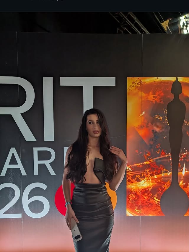 Instagram post by @yasminpettet111 for Google Pixel. Caption reads: ad this diva went to the @brits @googlepixeluk....