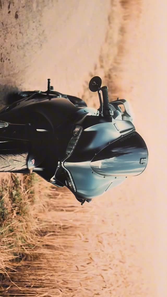 Instagram post by @ben.panigale for Ducati. Caption reads: [...] wild…

#fy #fyp #motorcycles #ducati

ad.