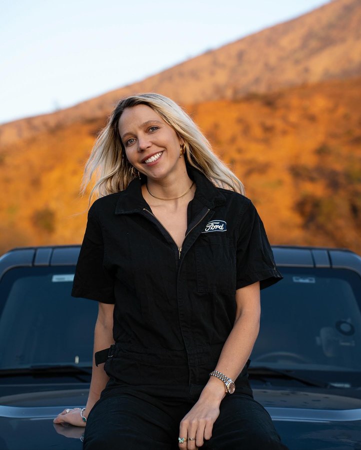 Instagram post by @onebadbronco for Forever21. Caption reads: Just an old school banger to describe my story....