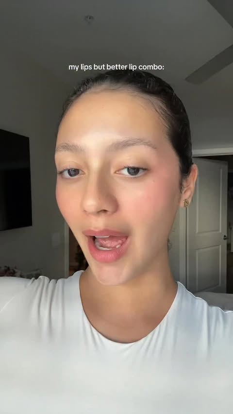 Instagram post by @sloan.byrd for ILIA Beauty. Caption reads: #iliapartner found my new everyday lip combo using....