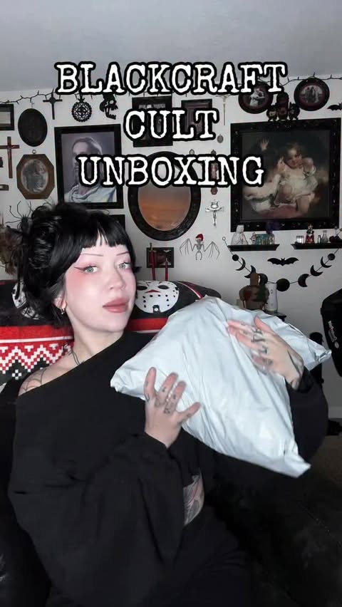 Instagram post by @__thelifeofc for Blackcraft Cult. Caption reads: [...] my 🔗 if you wanna join the cult....