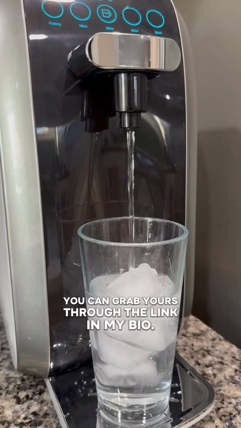 Instagram post by @momlife_of01 for SimPure. Caption reads: I am so excited to partner with Simpure Life for....