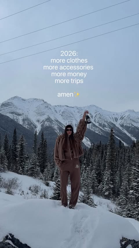 Instagram post by @kris.gres for Wiskii Active. Caption reads: Amen 🙏🏻
Hoodie & pants by @wiskiiactive 🤍 code:....