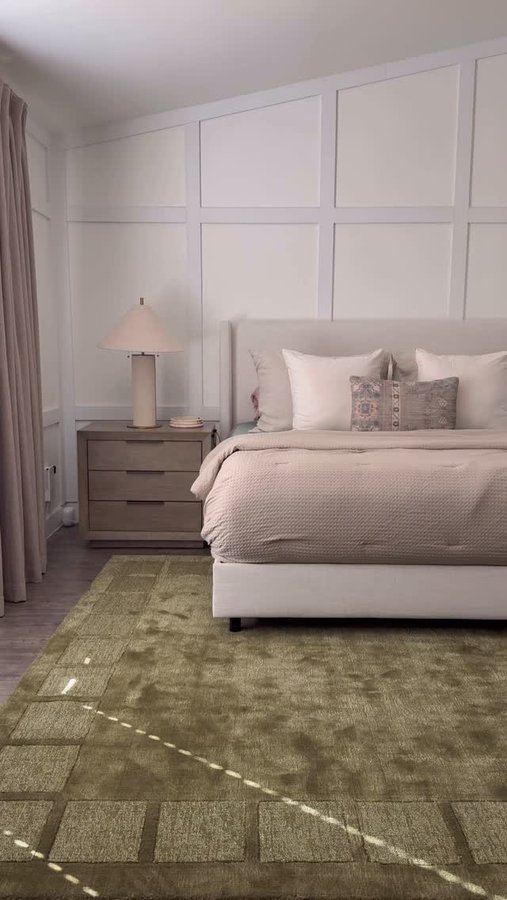Instagram post by @jonathanandjennahome for Rugs USA. Caption reads: Would you go GREEN? New bedroom rug (gifted from....