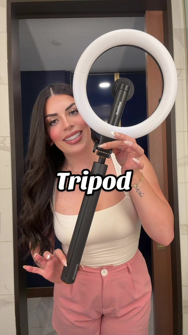 TikTok post by @danyanoemi for KraftGeek. Caption reads: @KraftGeek US ✨ #tripod #tiktokshopcreatorpicks.