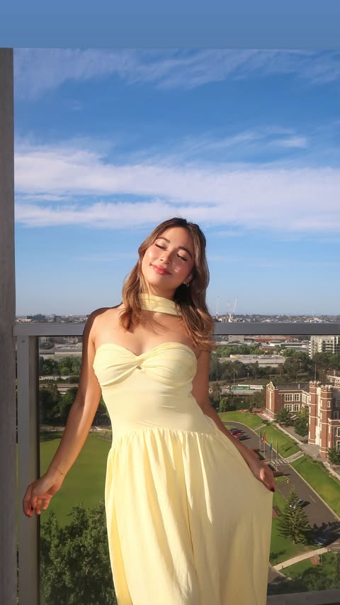 Instagram post by @charisseo_ for Petalandpup. Caption reads: [...] Types ☀️
| dresses and jeans from....