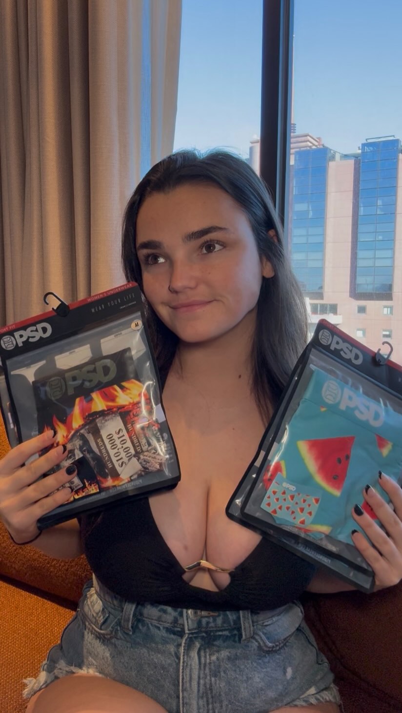 Instagram post by @alexis.hill1 for PSD Underwear. Caption reads: [...] new collection I think 😍

Thankyou!....