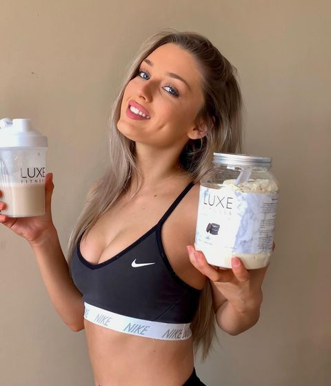 Instagram post by @renikacameron for LUXE Fitness. Caption reads: My favs @luxefitness 💞 Can always count on you....