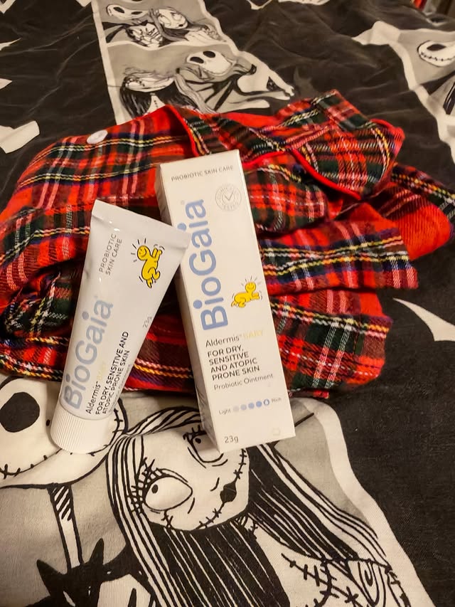 Instagram post by @abi2910 for BioGaia. Caption reads: [...] 𝘄𝗲 𝗵𝗮𝘃𝗲 𝗳𝗹𝗮𝗿𝗲 𝘂𝗽𝘀. @biogaiauk....