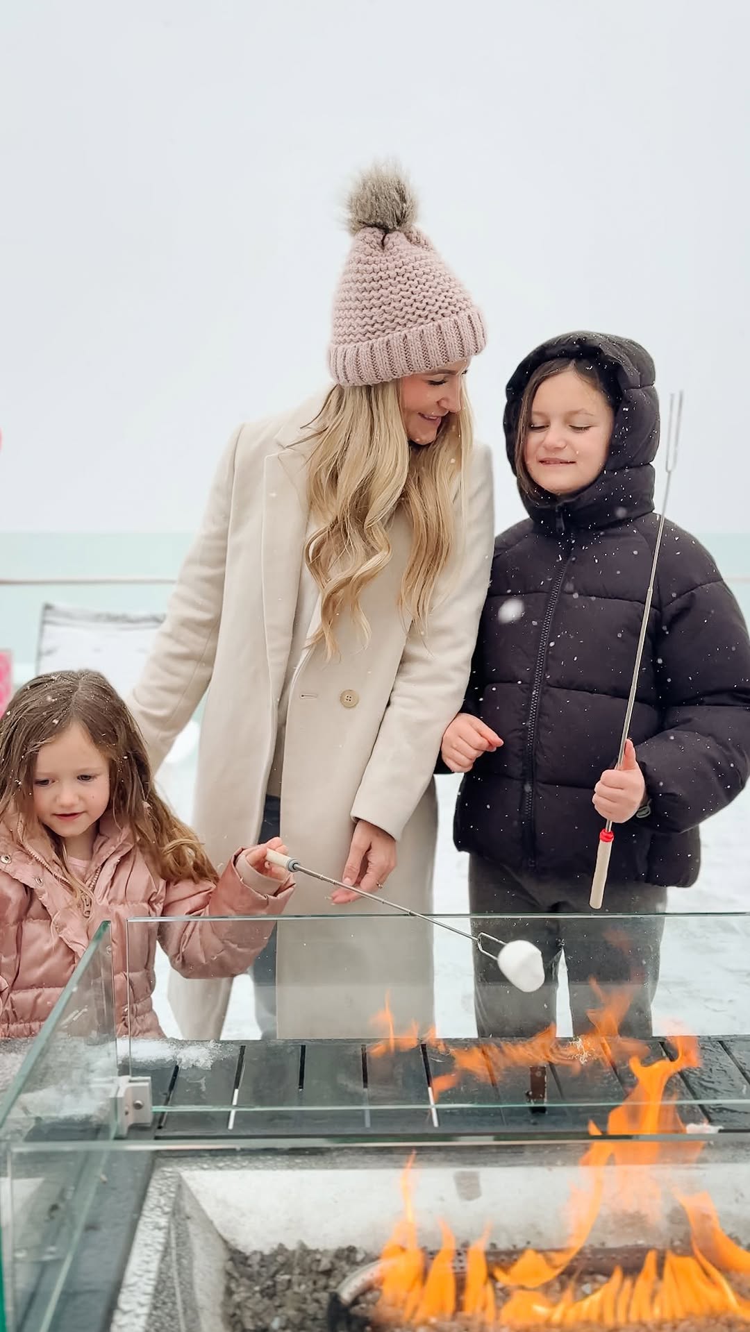 Instagram post by @heysarahdarling for SkipTheDishes. Caption reads: 🎄 Calgary, the holidays just got more magical!....