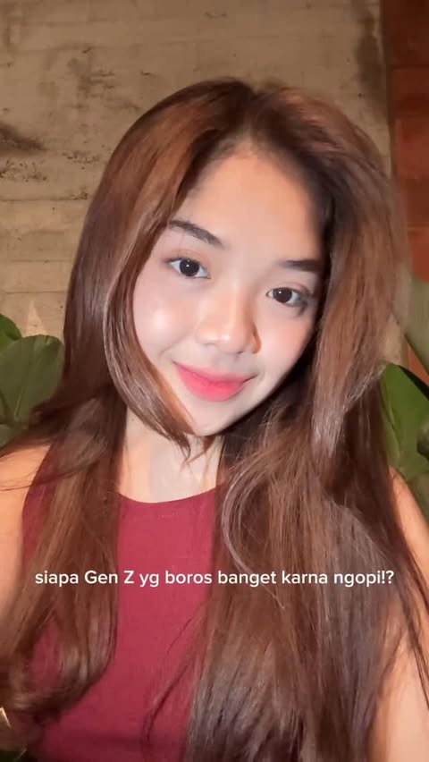 Instagram post by @vinaaalstni for Implora. Caption reads: ngopi ini aja gabikin kantong jebol😋🤩....