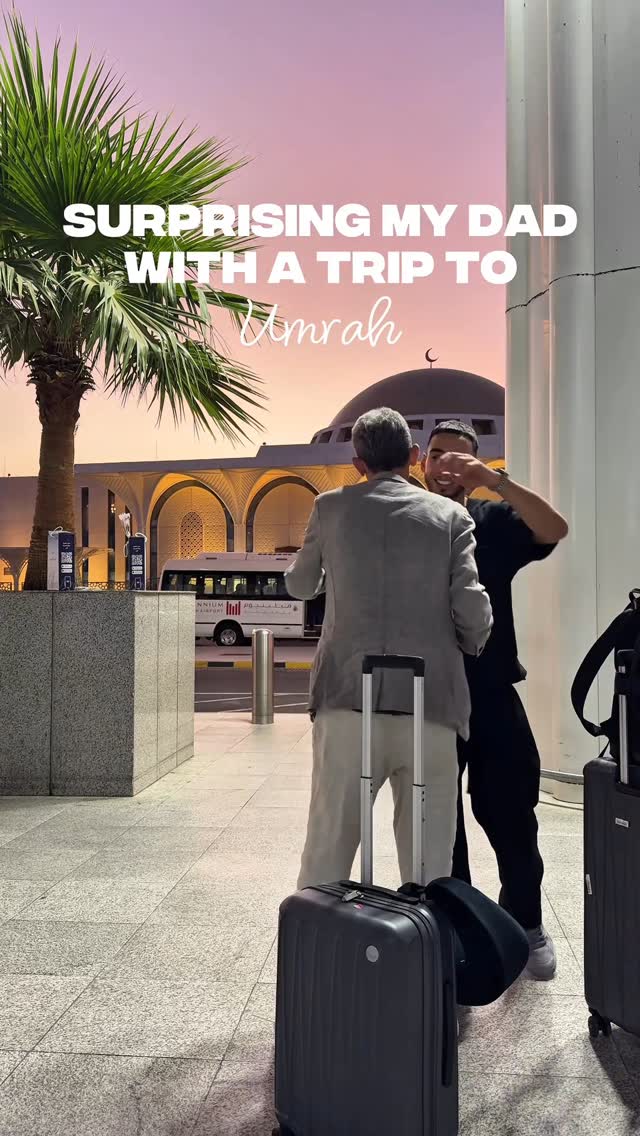 Instagram post by @twoislam for Wizz Air. Caption reads: [...] memories that last a lifetime with @wizzair....
