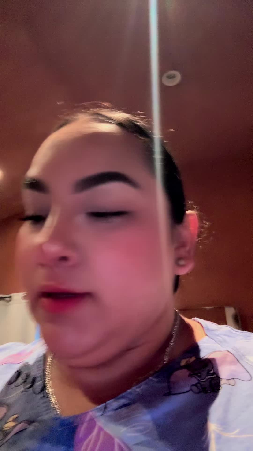 TikTok post by @karinaramirez405 for Bask & Lather Co. Caption reads: @Bask and Lather Co no te quedes sin tu producto....
