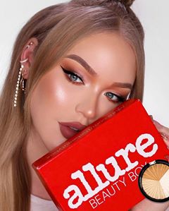 Instagram post by @nikkietutorials for Allure. Caption reads: [...] and you can get them all in the December....