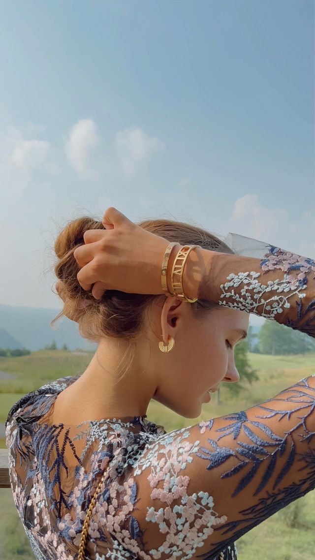 Instagram post by @maria_ponomaryova for Tocca. Caption reads: Sometimes the smallest things take up the most....