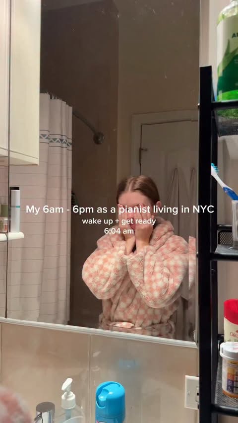 Instagram post by @sav.plays.piano for Bose. Caption reads: I missed the school grind !!🧚🏻‍♀️ #musicstudent....