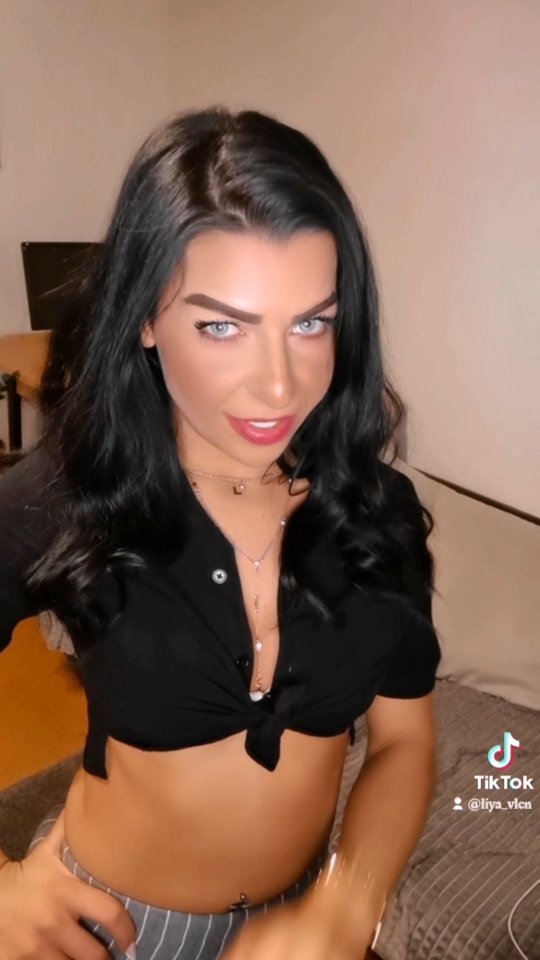 Instagram post by @liya_vlcn for TikTok Trends. Caption reads: Follow my tik tok - > Liya_vlcn #imagination....