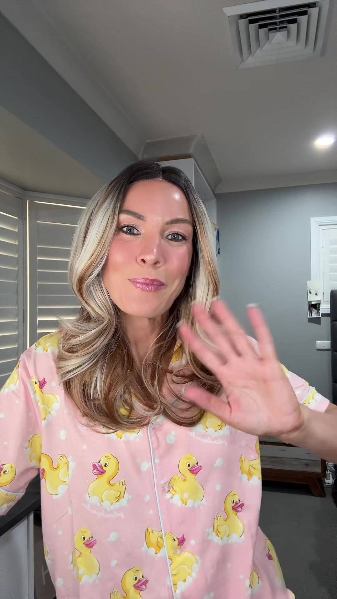 TikTok post by @livingluxwithmeredith for Chelsey Smith Cosmetics. Caption reads: Trying the Outside In Foundation.  Thanks to....