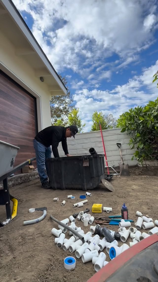 Instagram post by @roberto_deleon_ for Jobber. Caption reads: Bro took off 🤣 Try Jobber free for 14 days, if....