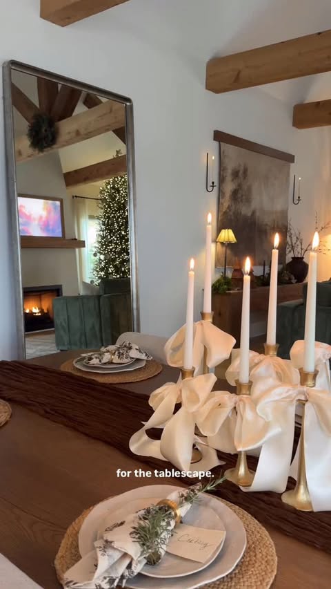 Instagram post by @jensav11 for Kroger. Caption reads: #ad It's tablescape szn!! That means a quick stop....