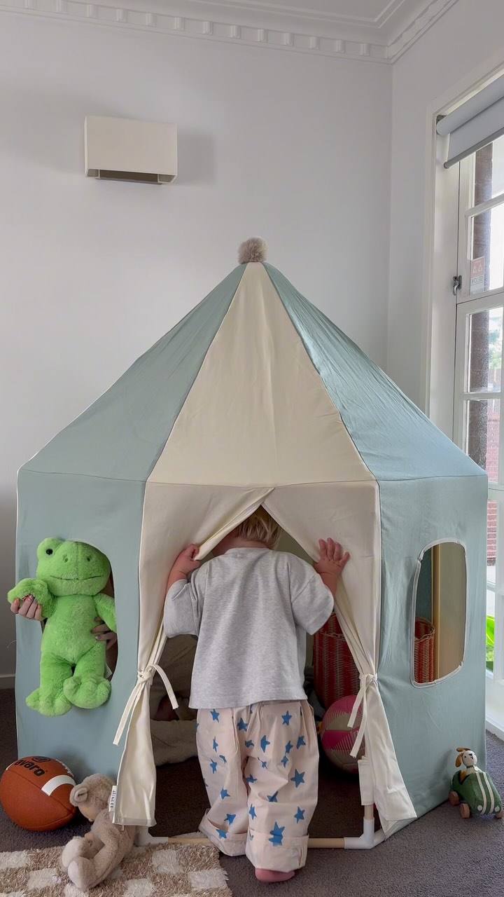 Instagram post by @ashsambell for Henlee. Caption reads: [...] whole lot more fun 🤝🏼

Play Pavillion....