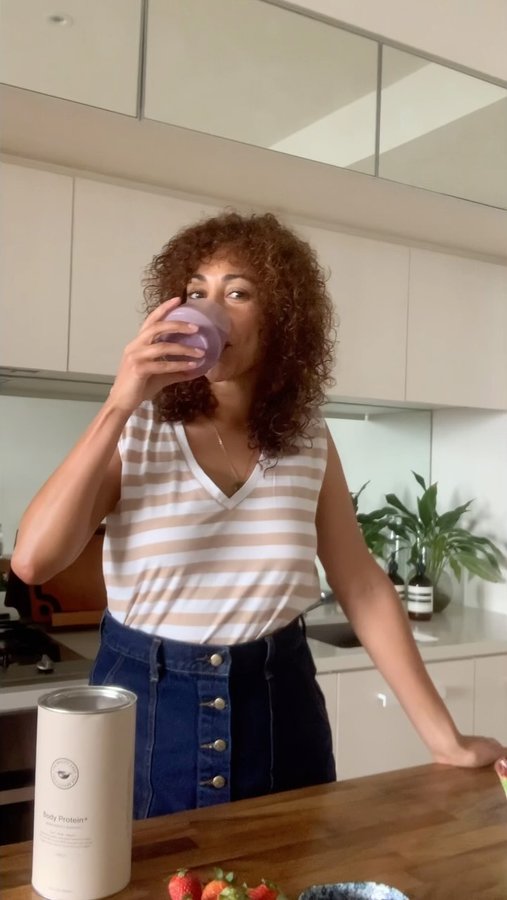 Instagram post by @jazzdbell for The Beauty Chef. Caption reads: I’ve been using @thebeautychef’s new high-level....