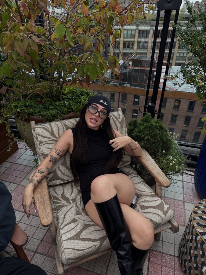 Instagram post by @itscilove for Soho House. Caption reads: thank you for having us & the pitchers of picantes....