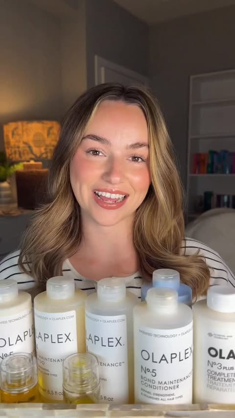 Instagram post by @juliannahoffman for OLAPLEX. Caption reads: [...] hair! Using all my faves from @olaplex !....