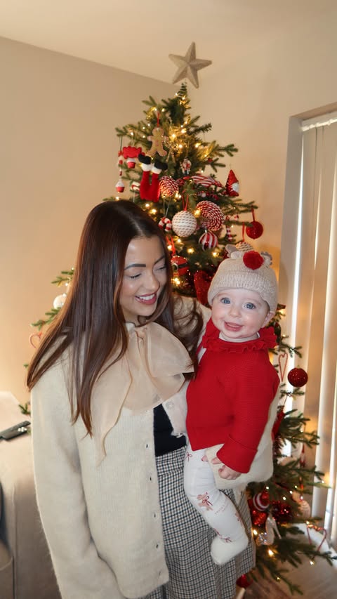 Instagram post by @charlottecucurnia for iCandy World Belgium. Caption reads: Crazy what a year’s difference can make,....