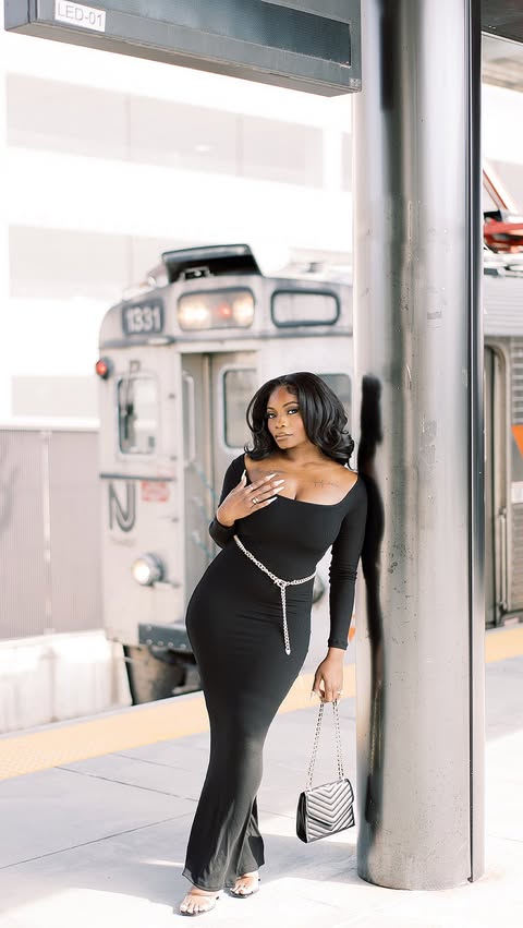 Instagram post by @roxslayofficial for Guerlain. Caption reads: A Century of Scent. 🏛️✨ @guerlain 

Shalimar has....