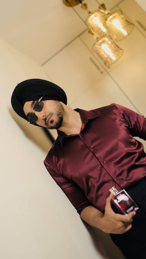 Instagram post by @stylewithsinghh for NEUD. Caption reads: [...] receiving compliments at every turn💎....