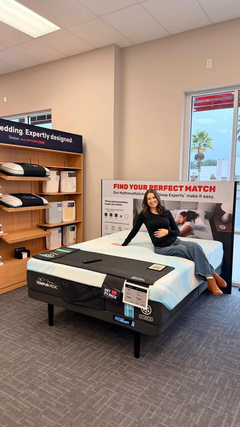 Instagram post by @nattiejopo for Mattress Firm. Caption reads: [...] extra pillows. The Sleep Experts at....