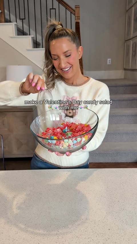 Instagram post by @kristinnicolemiller_ for Uber Eats. Caption reads: [...] cute finds from Dollar General on Uber Eats!....