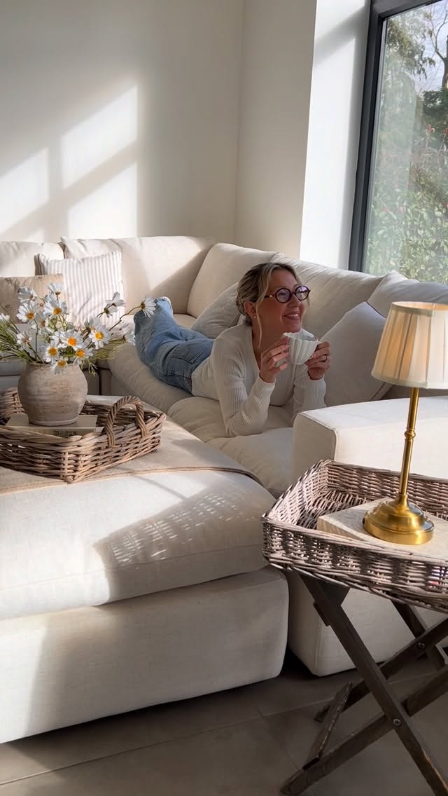 Instagram post by @home.in.herts for Castlery. Caption reads: [...] sofa 🤍 The Dawson L-shaped sofa from....