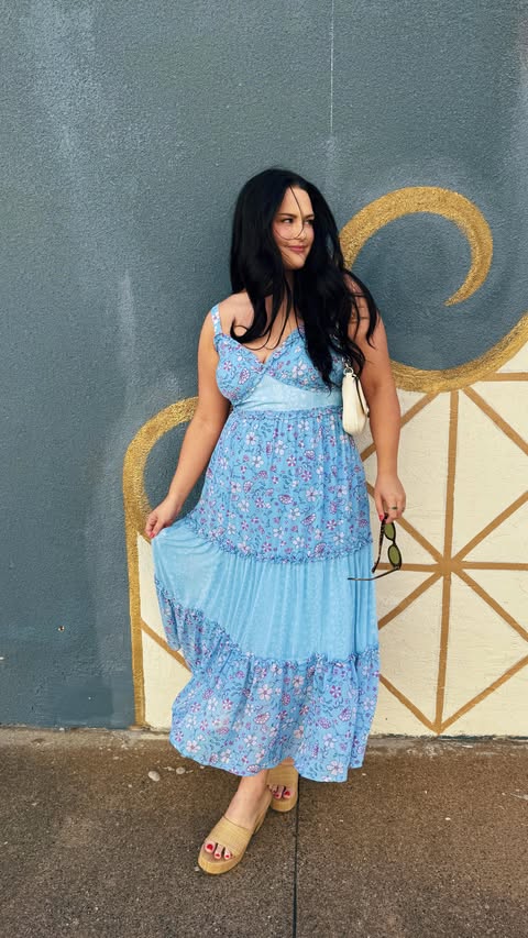 Instagram post by @lindseyjpressley for Torrid. Caption reads: #TorridPartner Spring is HERE and so are [...].