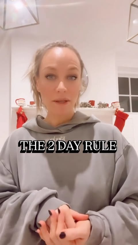 Instagram post by @madeleychloe for Symprove. Caption reads: [...] my day has started consistently with....